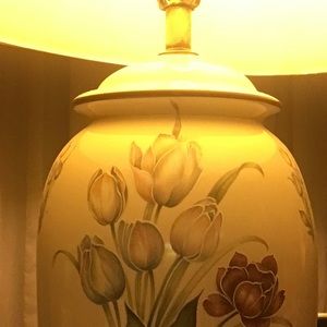 Meet your Posher, Cynthia